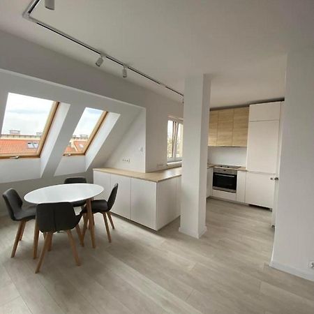 3 Pokojowy Nowoczesny Apartament Z Widokiem Na Jeziorak Apartment Ilawa Bagian luar foto